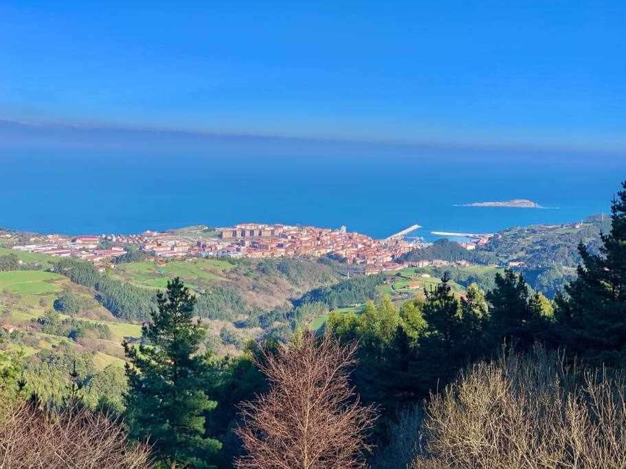Andra Mari Etxea Apartamento En Parte Antigua Бермео Экстерьер фото