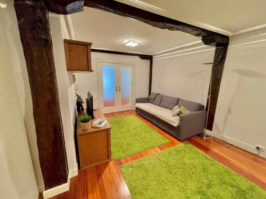 Andra Mari Etxea Apartamento En Parte Antigua Бермео Экстерьер фото